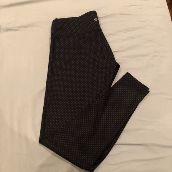 lululemon athletica Pants - Lululemon Black Grey Polkadot Leggings Size 10